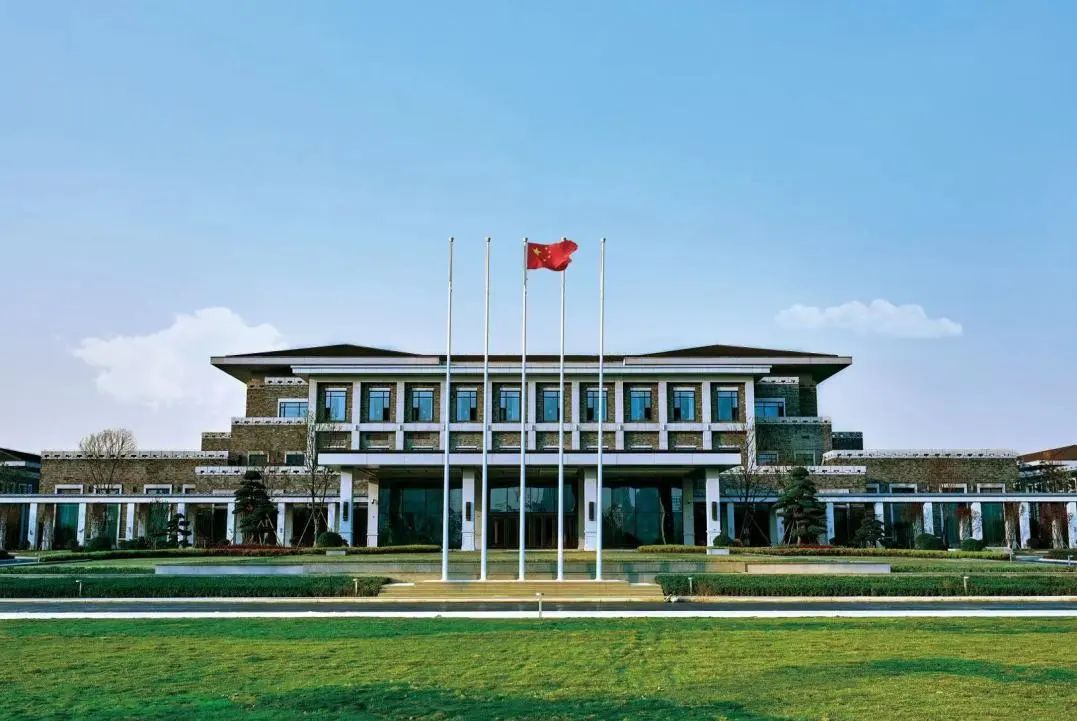 四川尊龙凯时集团荣获“2023中国（行业）十大立异品牌” - 尊龙凯时