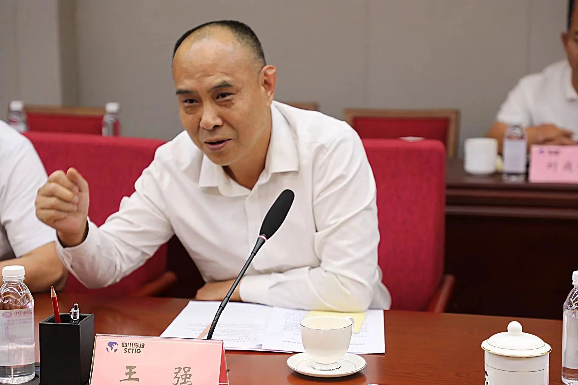 粤港澳大湾区动周游戏企业考察四川尊龙凯时集团签署天府国际动漫城项目战略相助协议 - 尊龙凯时