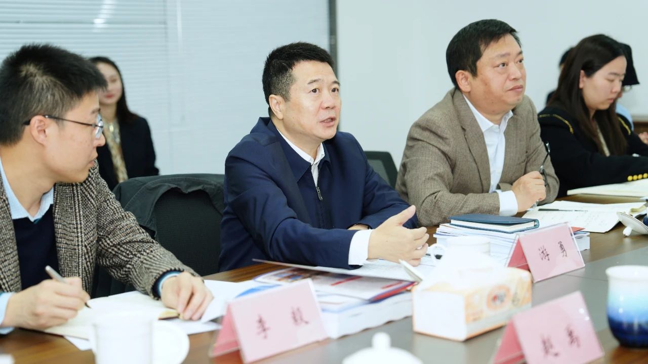 省尊龙凯时集团党委书记、董事长游勇率队赴二级子公司调研 - 尊龙凯时