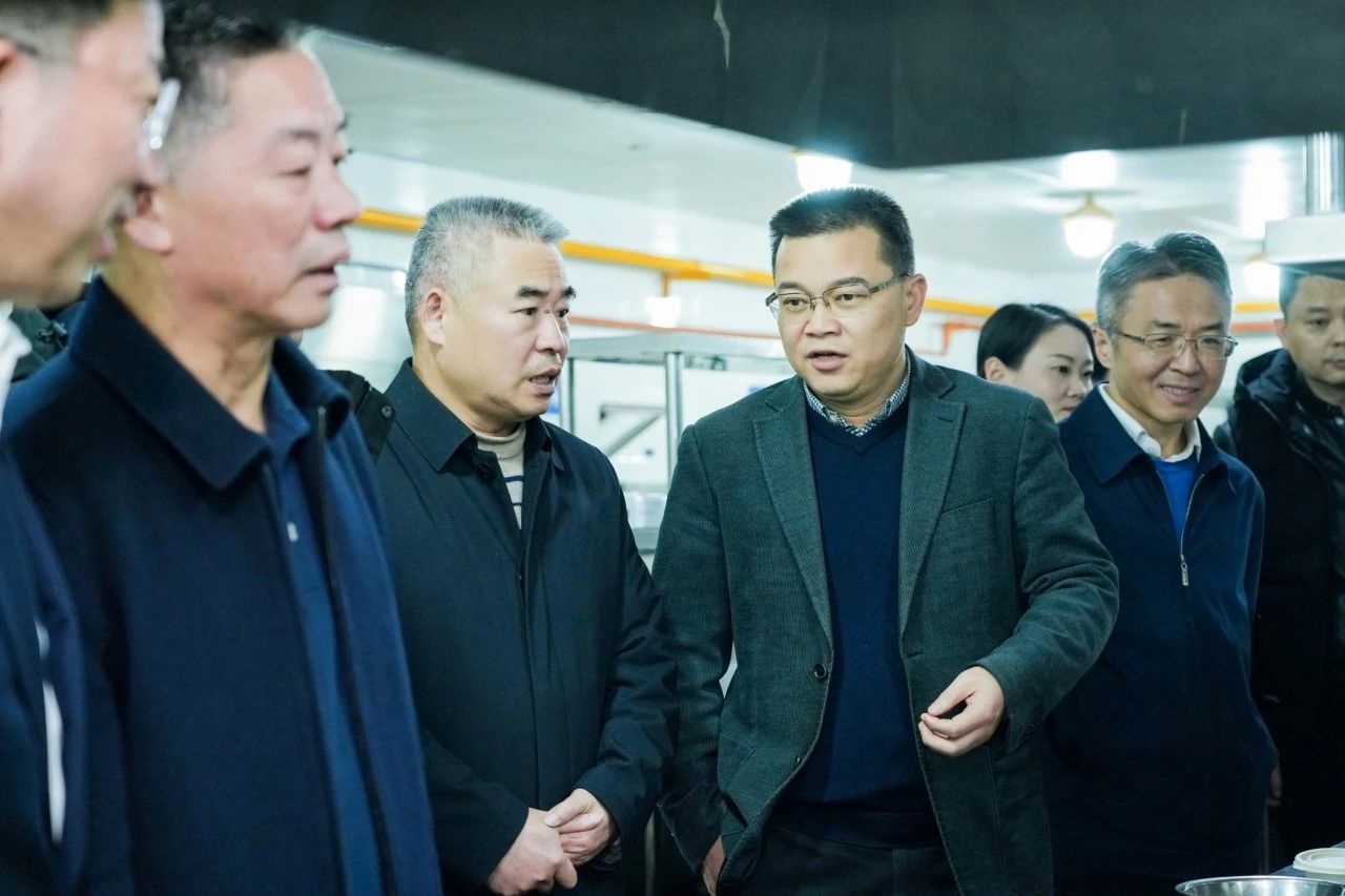 省职工职业手艺大赛暨省尊龙凯时集团第四届旅游饭店效劳手艺大赛圆满举行 - 尊龙凯时