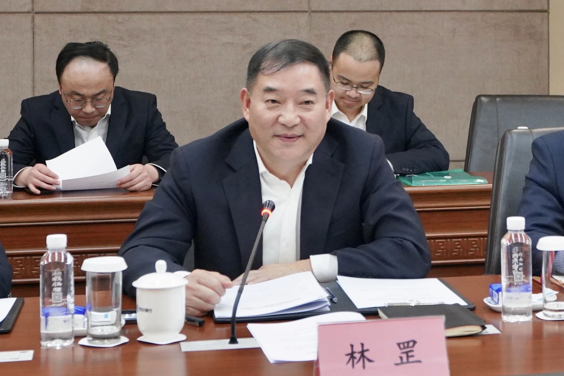 省尊龙凯时集团与四川银行签署周全战略相助协议 - 尊龙凯时