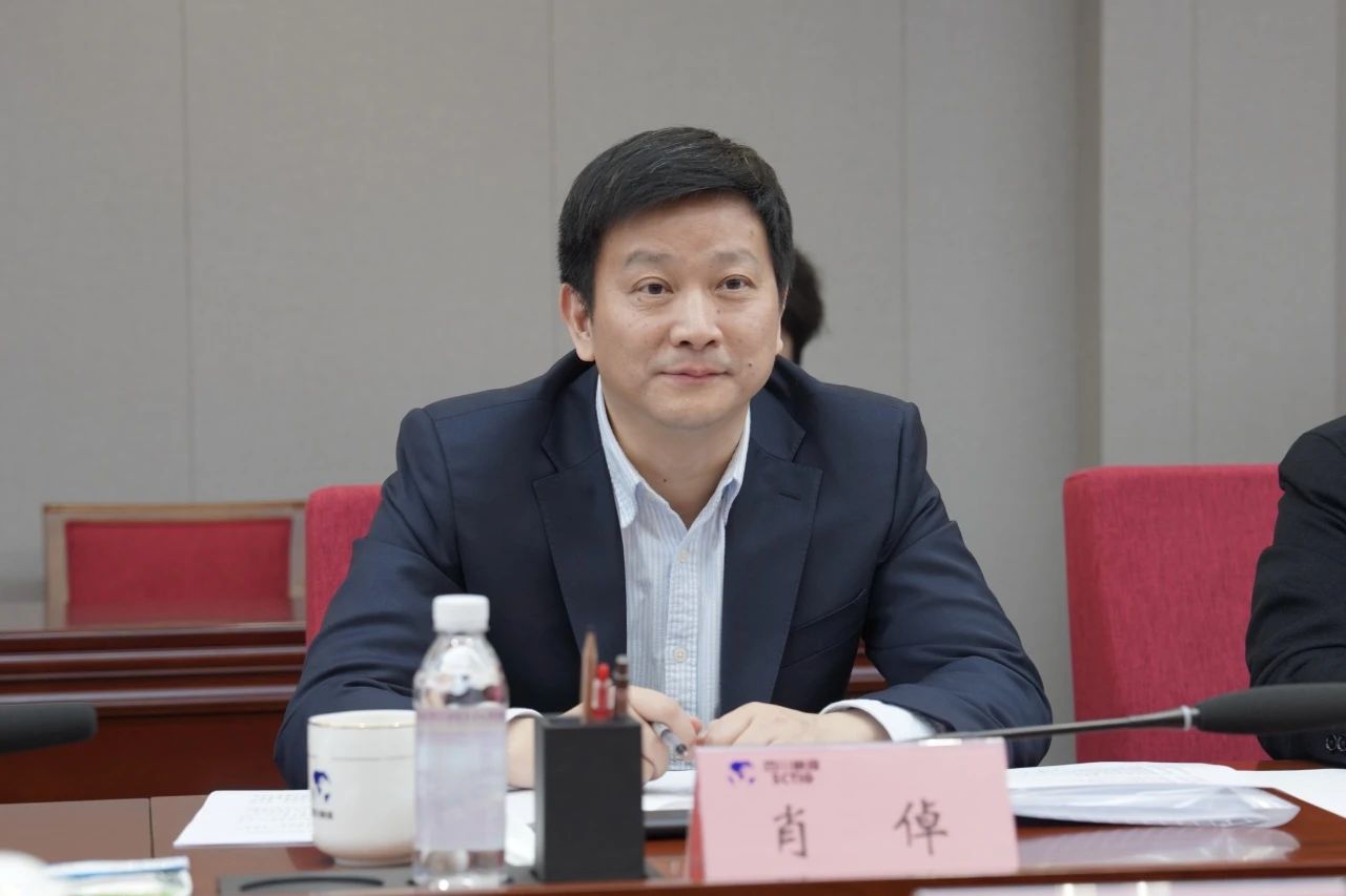 省尊龙凯时集团与建设银行四川省分行举行座谈交流会 - 尊龙凯时