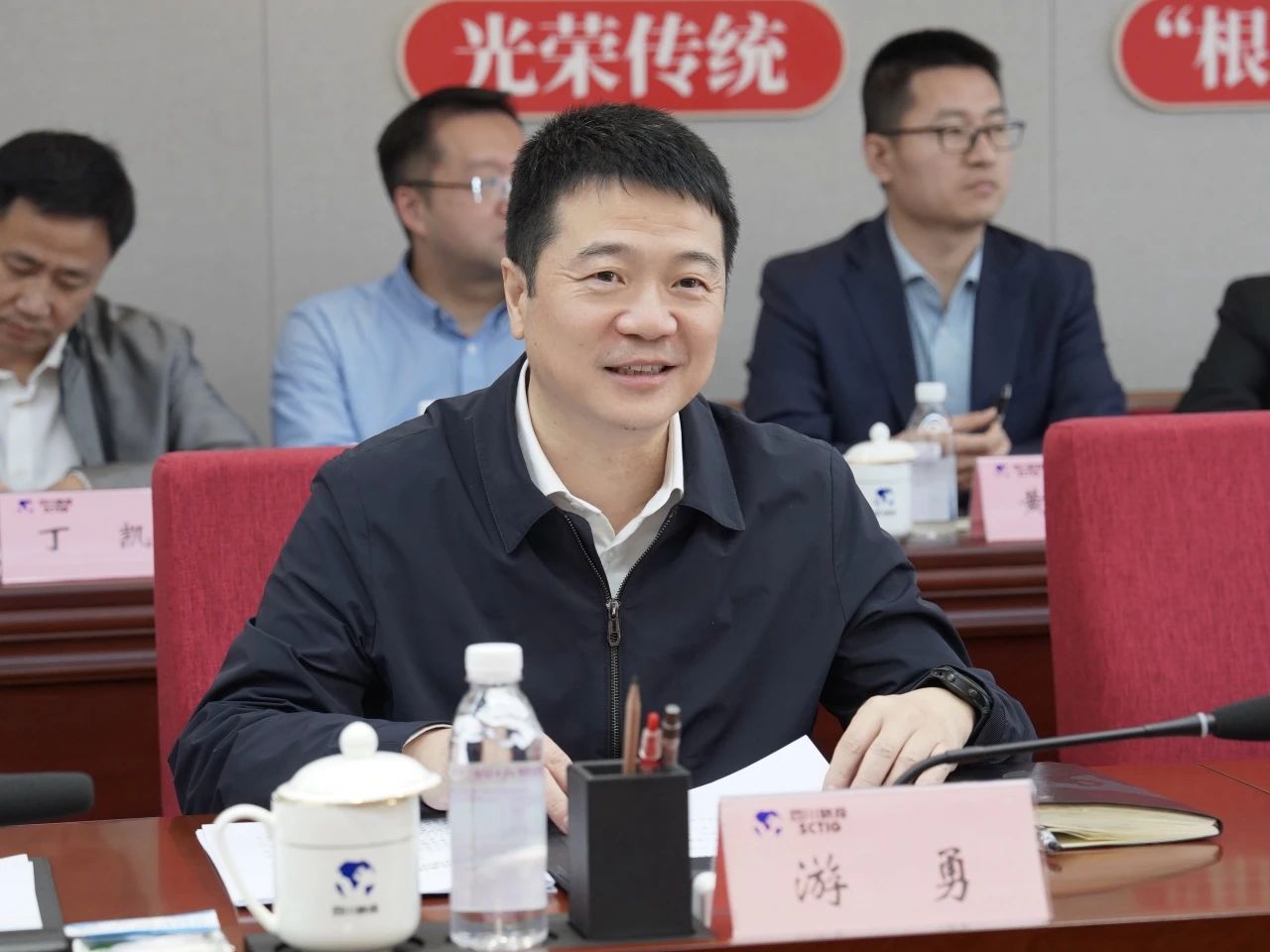 省国资委党委专职副书记任兴文带队调研省尊龙凯时集团 - 尊龙凯时