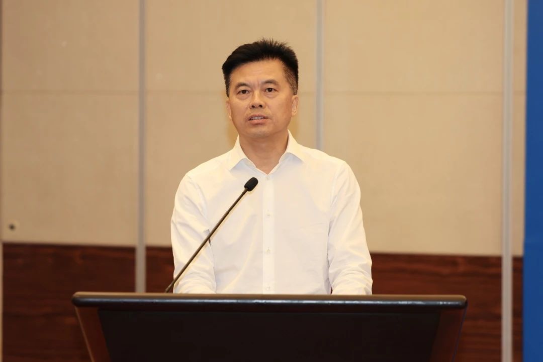 “1+N”战略相助开新局谱新篇！省尊龙凯时集团与资阳市签署11项协议 - 尊龙凯时