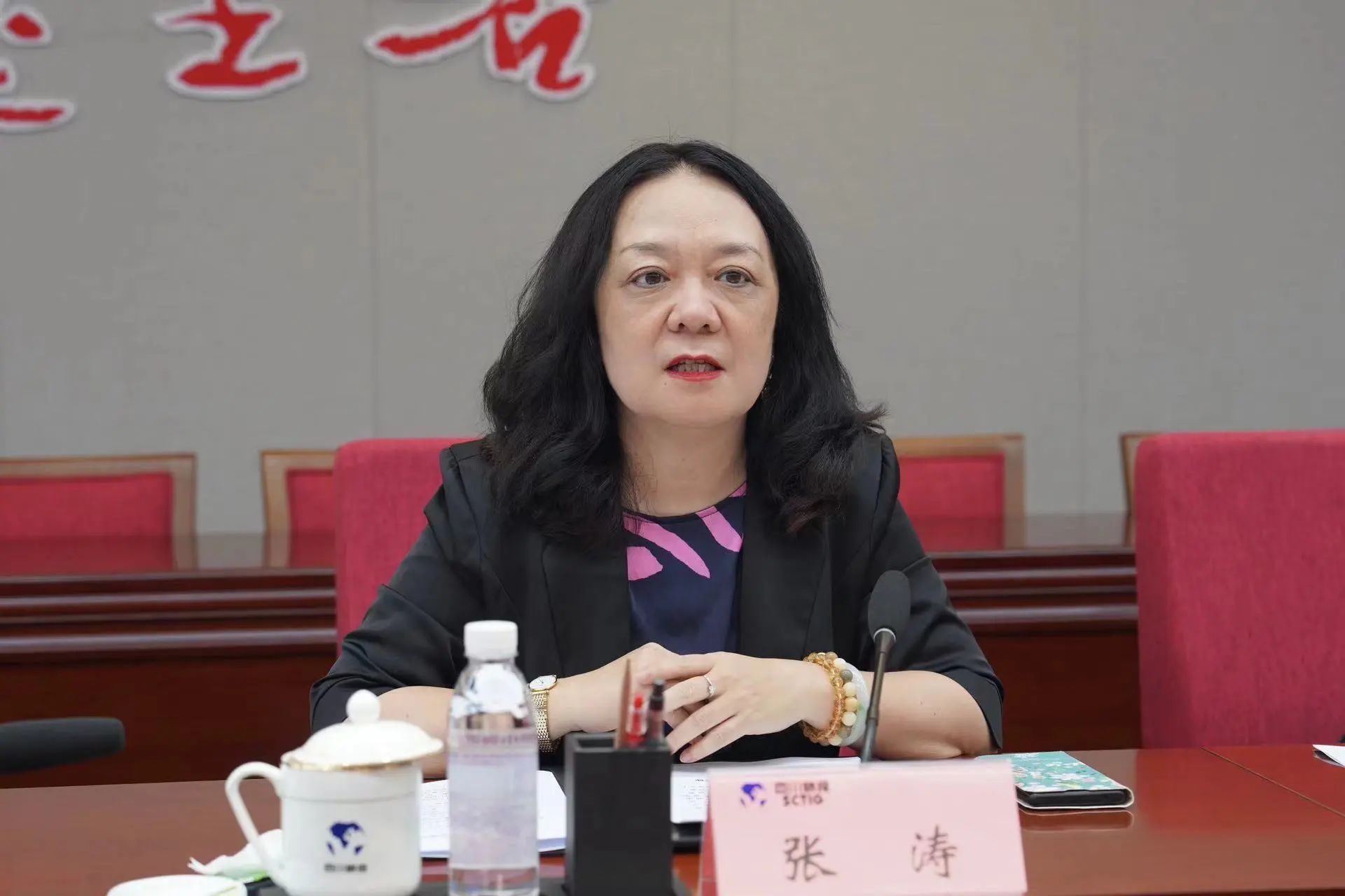 省委外办主任张涛一行赴省尊龙凯时集团调研指导事情 - 尊龙凯时