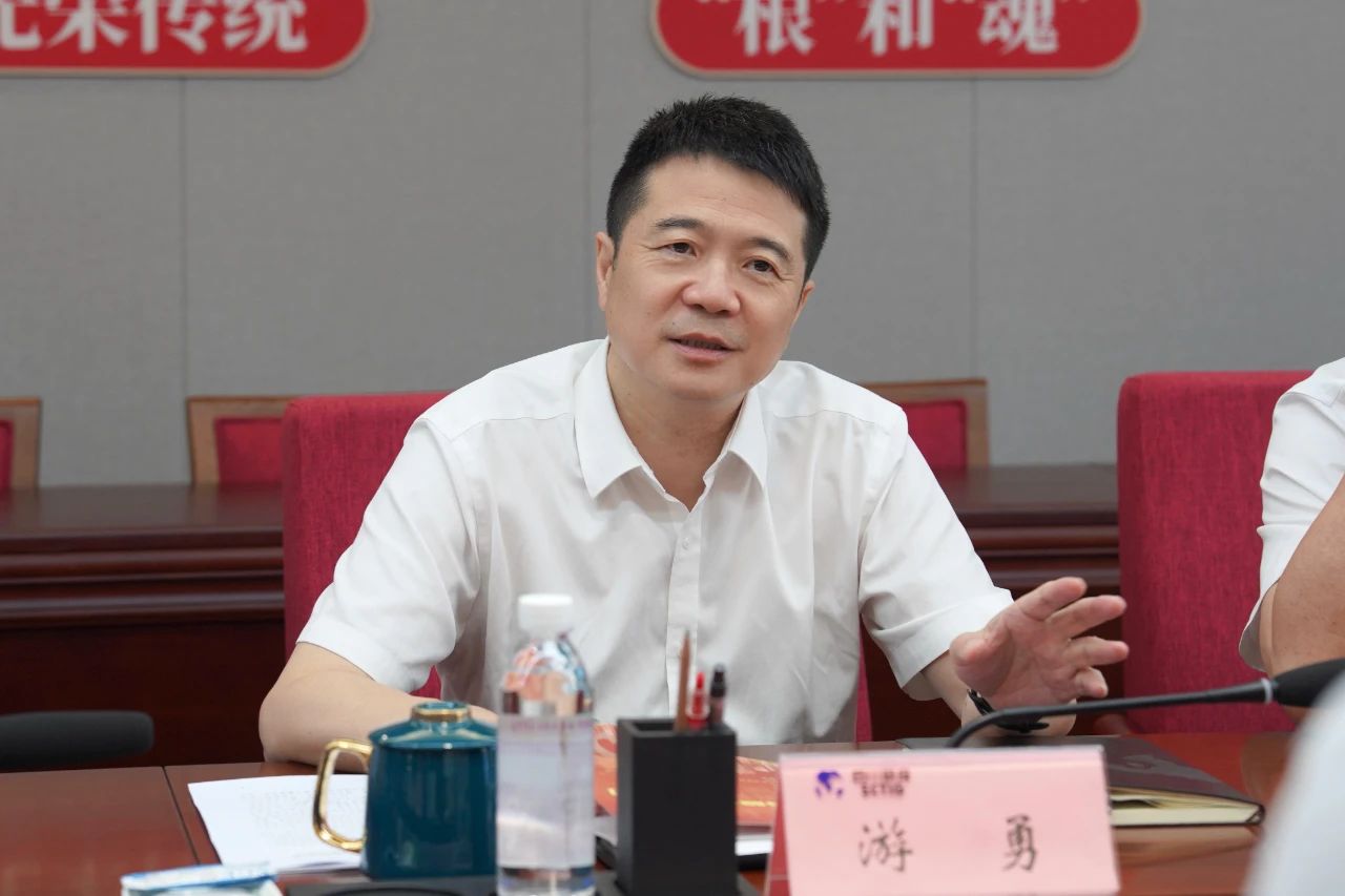 省尊龙凯时集团与中国广电四川公司举行座谈交流会 - 尊龙凯时