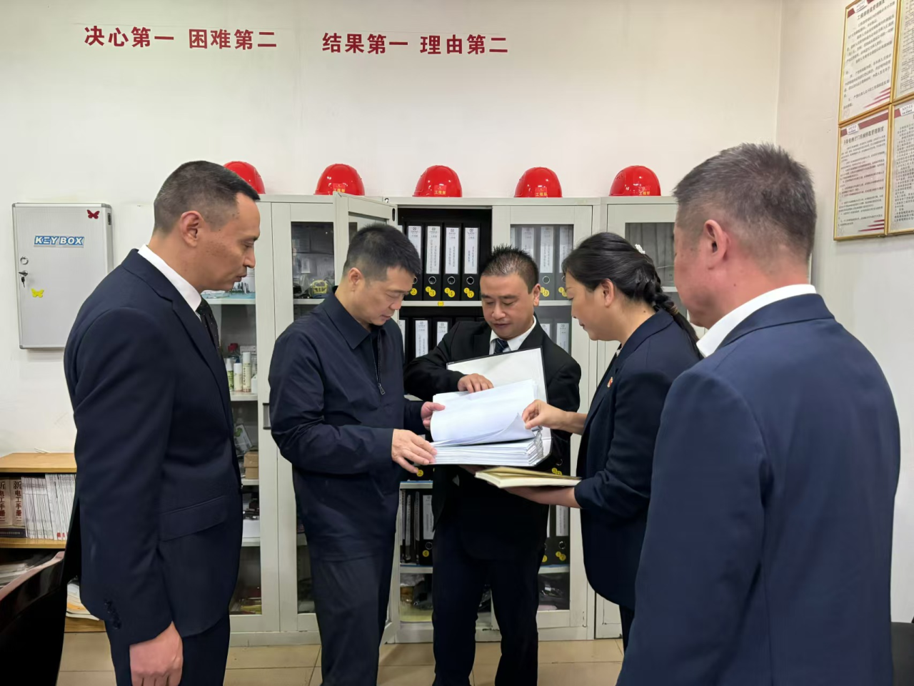 省尊龙凯时集团党委书记、董事长游勇国庆节时代调研督导旗下旅馆谋划及清静生产事情 - 尊龙凯时