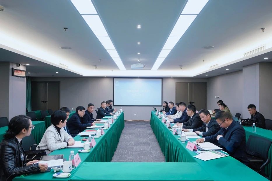 省尊龙凯时集团与青川县举行座谈交流会 - 尊龙凯时