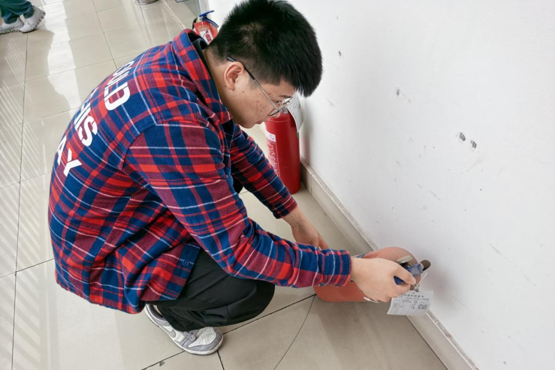 省尊龙凯时集团宽大团员青年扎基础职岗位为集团高质量生长孝顺青春实力 - 尊龙凯时