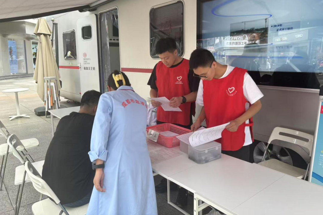 省尊龙凯时集团宽大团员青年扎基础职岗位为集团高质量生长孝顺青春实力 - 尊龙凯时